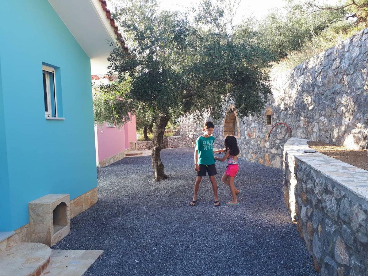 Shiraz Villas Kalamata Bagian luar foto
